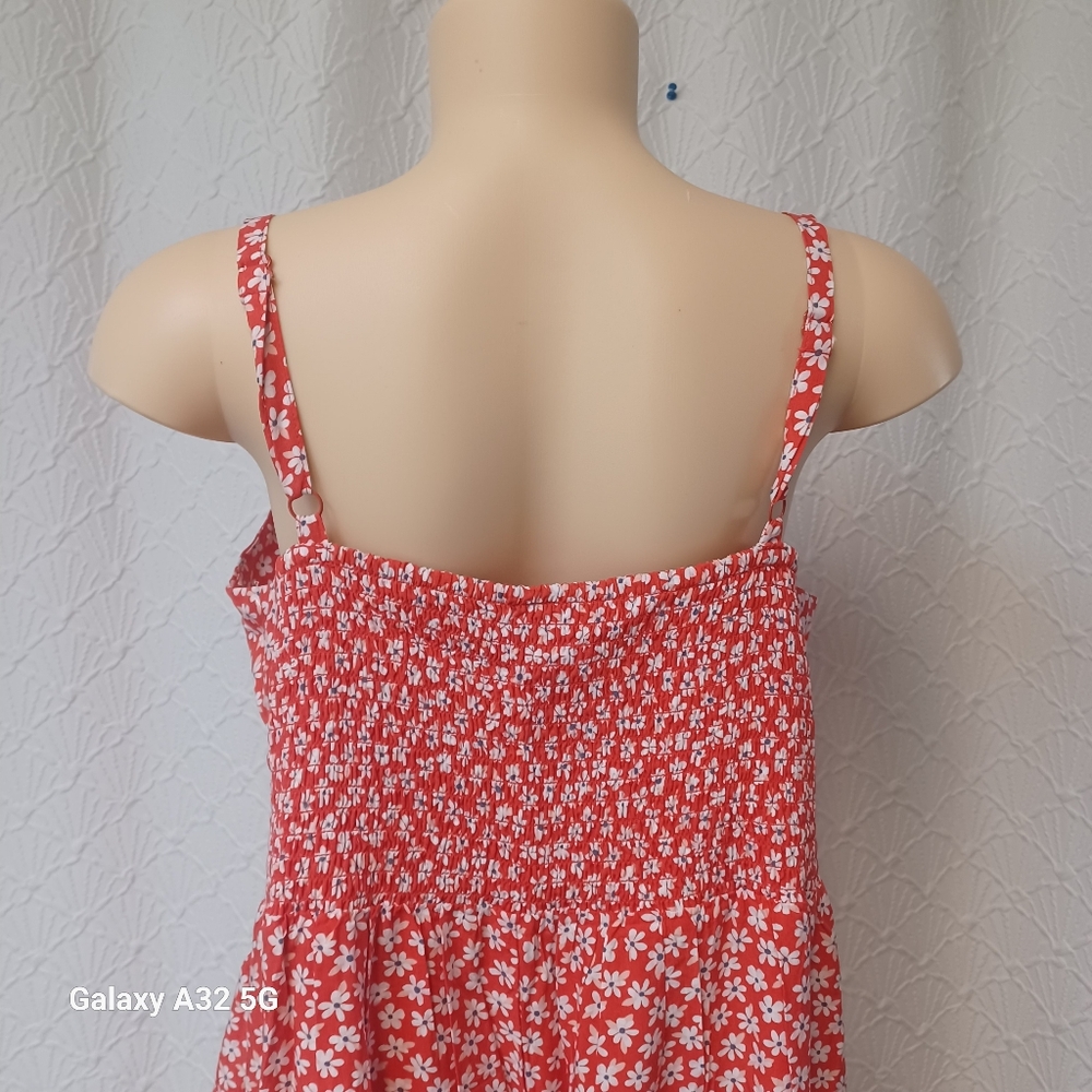 Old Navy  Red Patterned Women's Jumpsuit Size XL - Picture 9 of 16